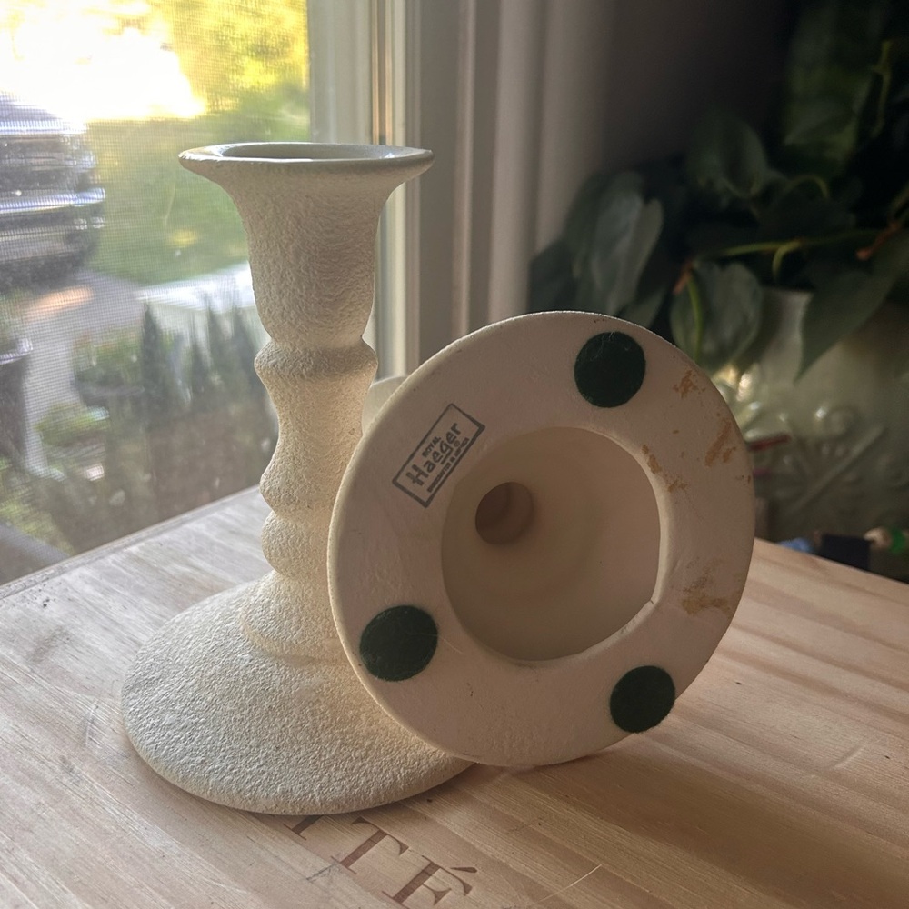 Vintage Haeger 1985 Textured Ivory Ceramic Candlestick Holders Pair - Picture 5 of 6
